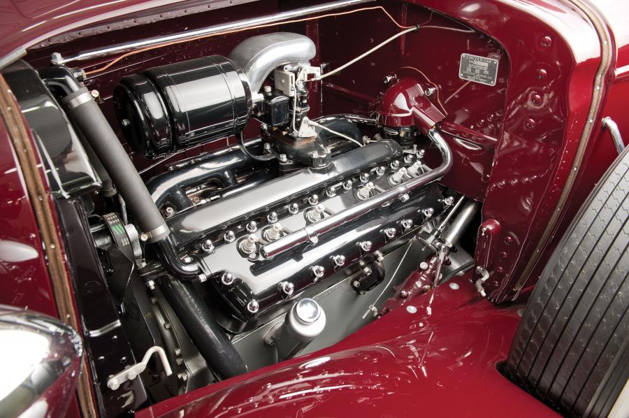  Lincoln Model KA convertible roadster 1934 года  (фото 24 из 36)